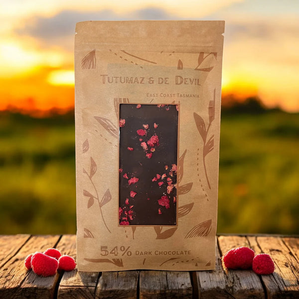 Tasmanian Dark Chocolate with Freeze Dried Raspberry - Tutumaz & De Devil 70g